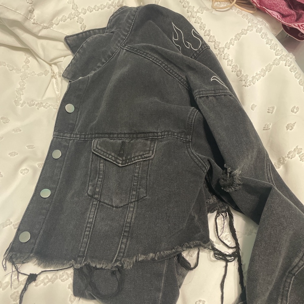 Black Cropped Jean Jacket